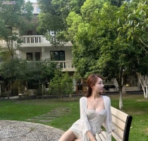 馨馨  168  47kg  D+  26歲 #高雄