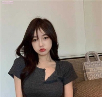 芝琳 160cm 46kg  C+  21歲 #高雄