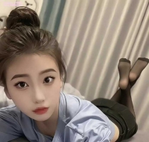 162cm-45kg-B+奶-24歲  #台中  外表很驚艷 床上很主動