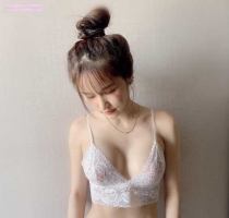 舒舒 160  C 44  23歲 女神氣質依然不變