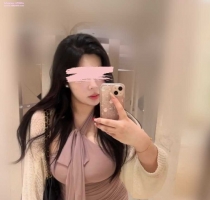 橙橙  160/64/G/26歲