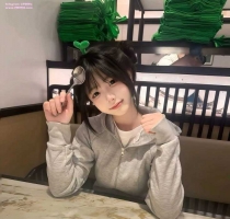 曲曲 157cm B奶 41kg 20歲  #中部可約