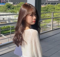 穎穎  158-46-C-19歲 性陽光愛笑很有感染力