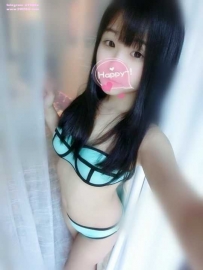 奈奈 162-C奶-21歲  皮膚白質  雙腿纖細筆直