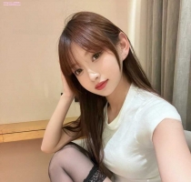 芊芊 21.160.46.C  大學正妹