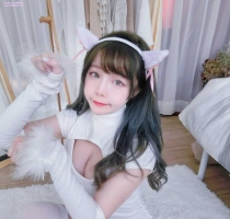 雅馨 158.E+.46.22歲