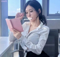 泡芙 167.E.48.25歲