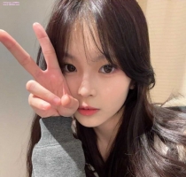 蔡恩熙｜163cm｜49kg｜18歲｜F罩