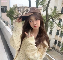 欣月 160cm 46kg B 21歲  #南部可約