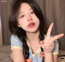 艾米：160/C奶/20歲  #高雄