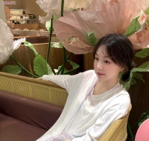 小月 156 45 B 20歲 #高雄