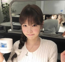 薇薇 162.D.46.23歲