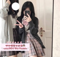 ❤️ 雪沐(右)156-18歲-C-41kg  ❤️ 雪涵(左)158-18歲-D-43kg  ❤...