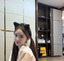 小莎 160cm Ccup 46kg 22歲