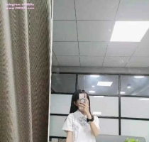 白麗      151/42/B/19歲