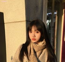 資訊：彤彤 160cm 45kg C奶 21歲